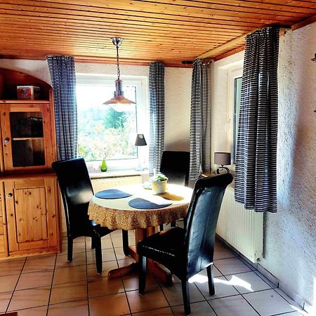 Halver Kleines Haus Mitten In Der Natur Mit Eigener Terrasse Und Sonnenbalkon מראה חיצוני תמונה