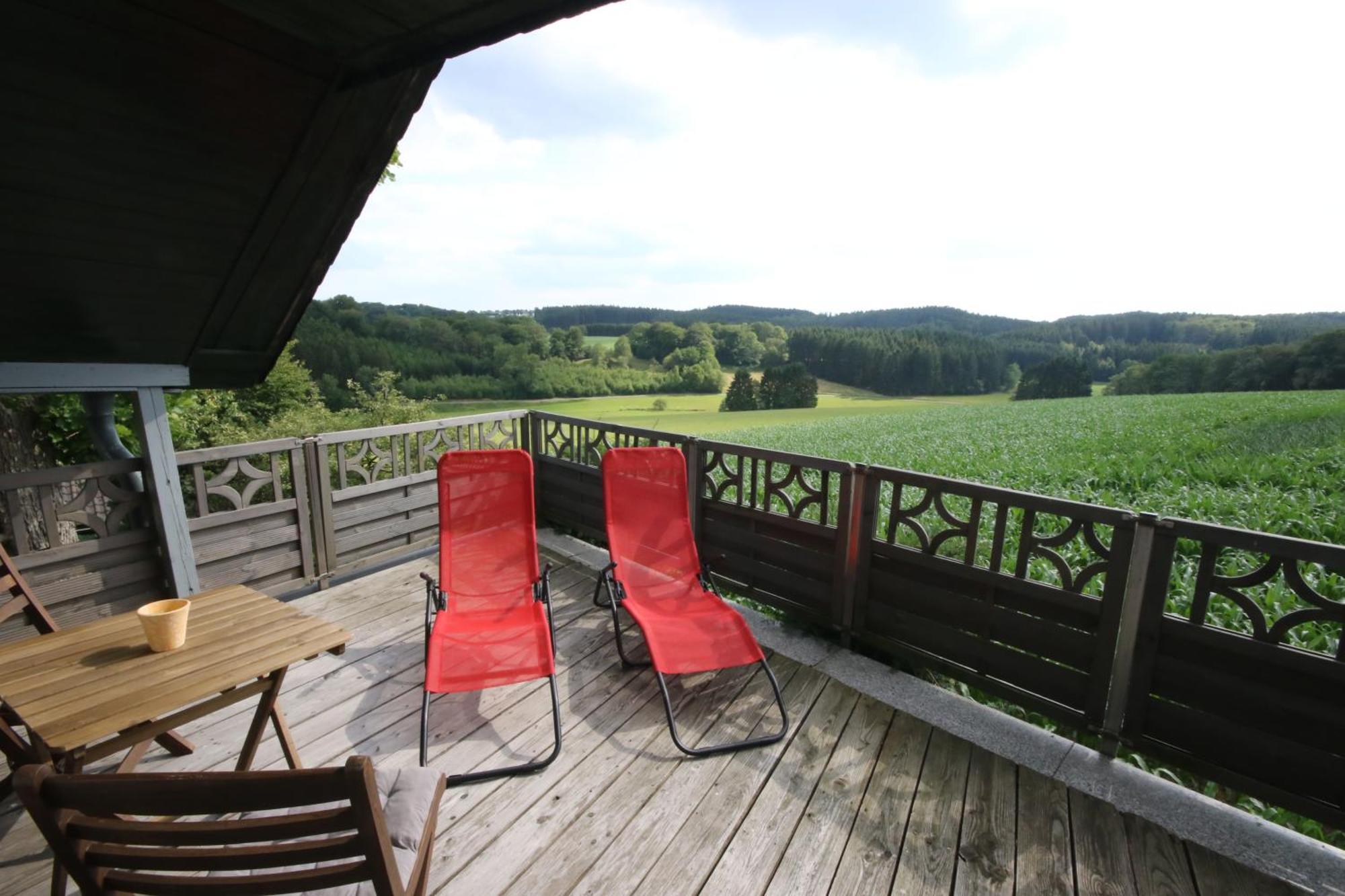 Halver Kleines Haus Mitten In Der Natur Mit Eigener Terrasse Und Sonnenbalkon מראה חיצוני תמונה